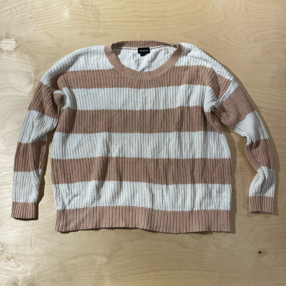 Torrid Tan and White Striped Crewneck Sweater Size 00 (PF)